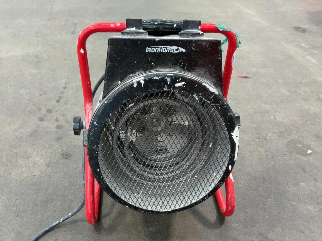 Photo '2' of Iron Horse Industrial Fan Heater