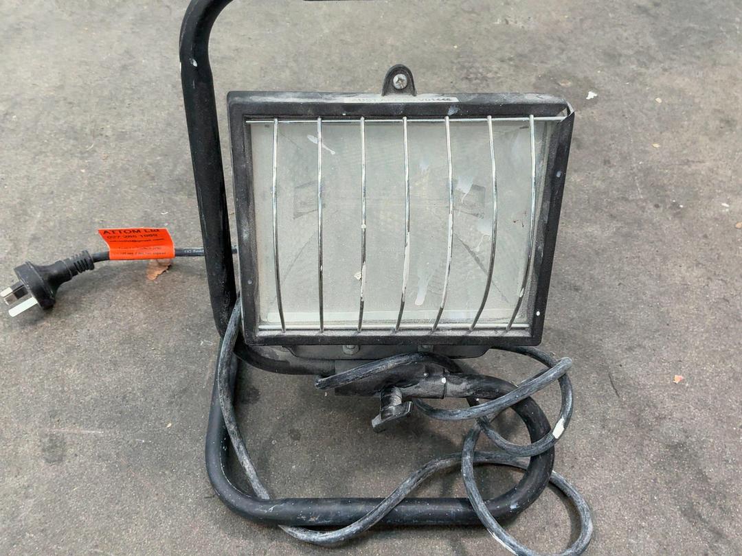 Photo '2' of Industrial Halogen Lamp Photo '2' of Industrial Halogen Lamp