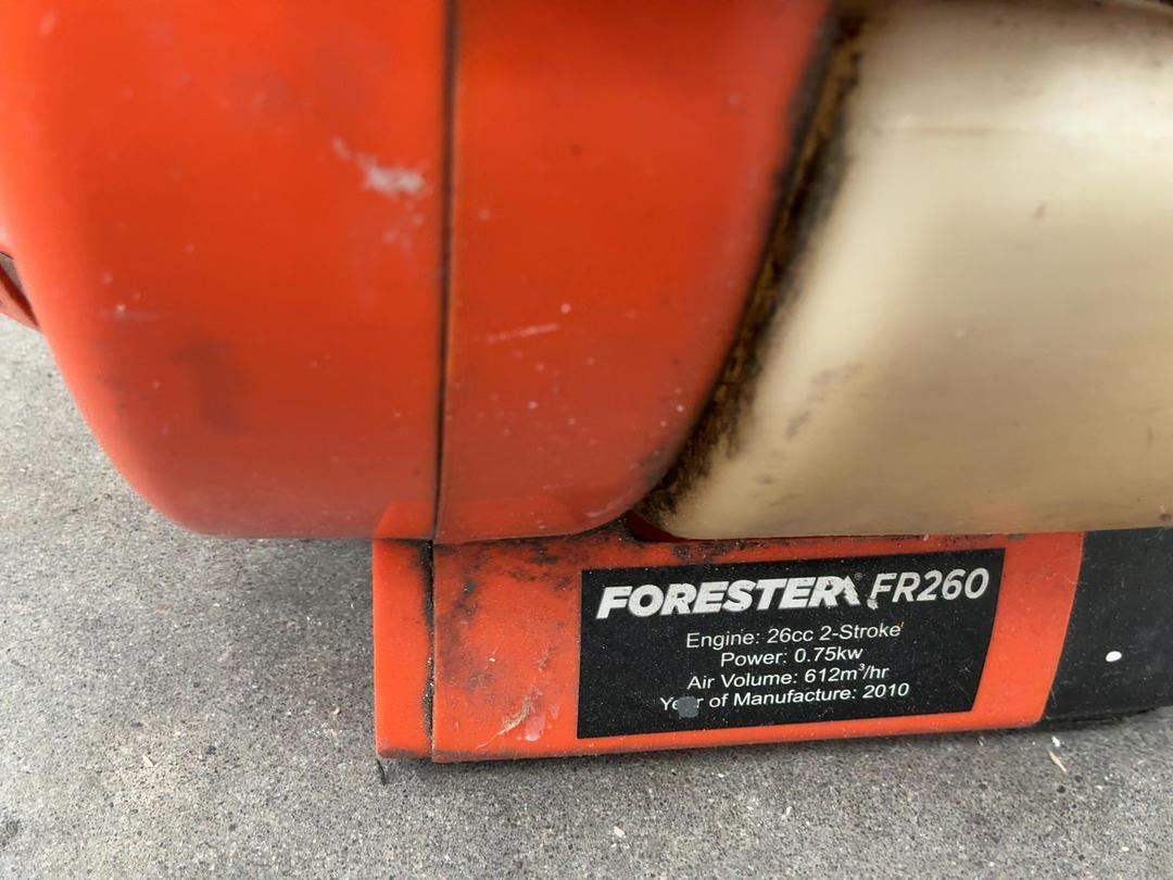 Photo '3' of Forester FR2606 Petrol Leaf Blower