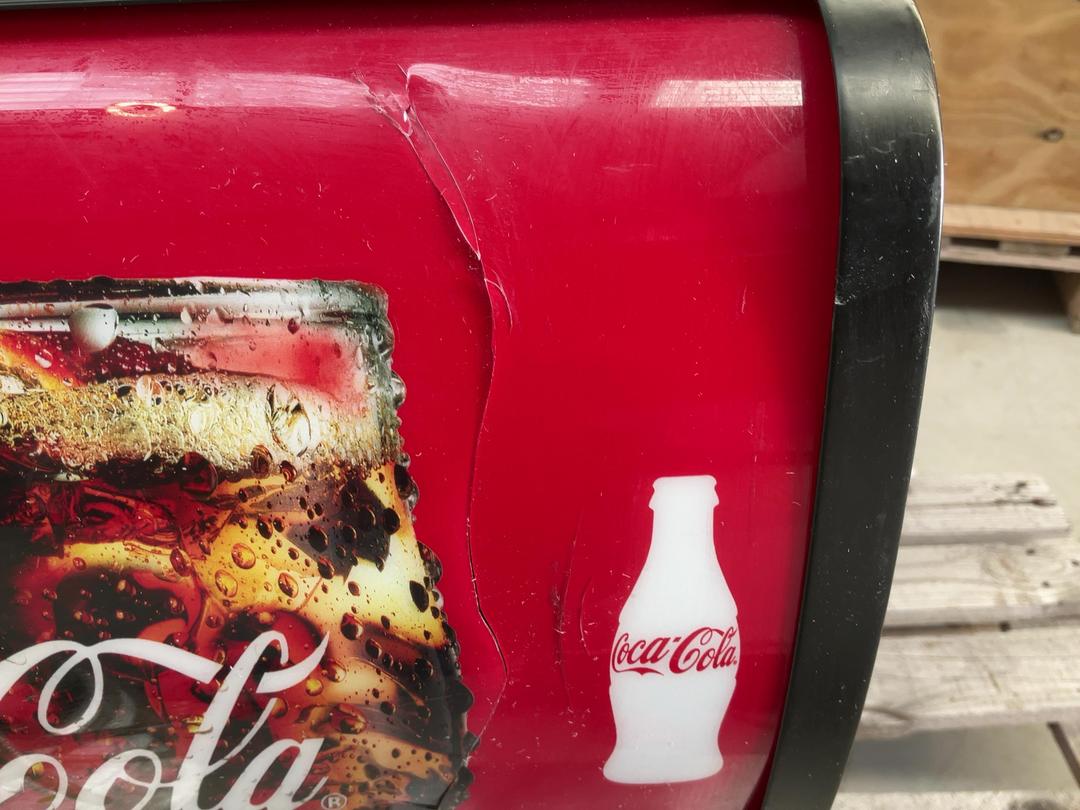 Photo '4' of Coca Cola/Soft Drink Dispenser