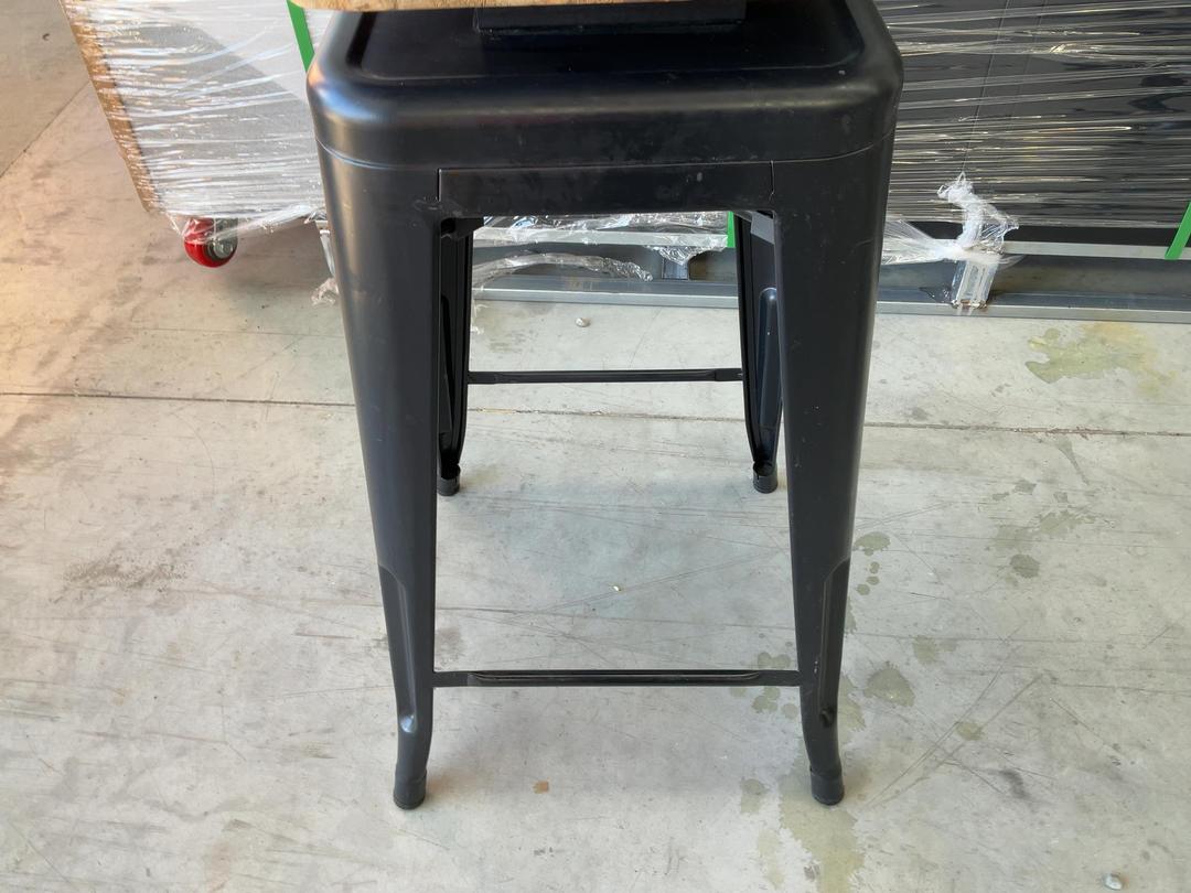 Photo '7' of 3x Wooden-Like Barstools with Metal-Like Legs