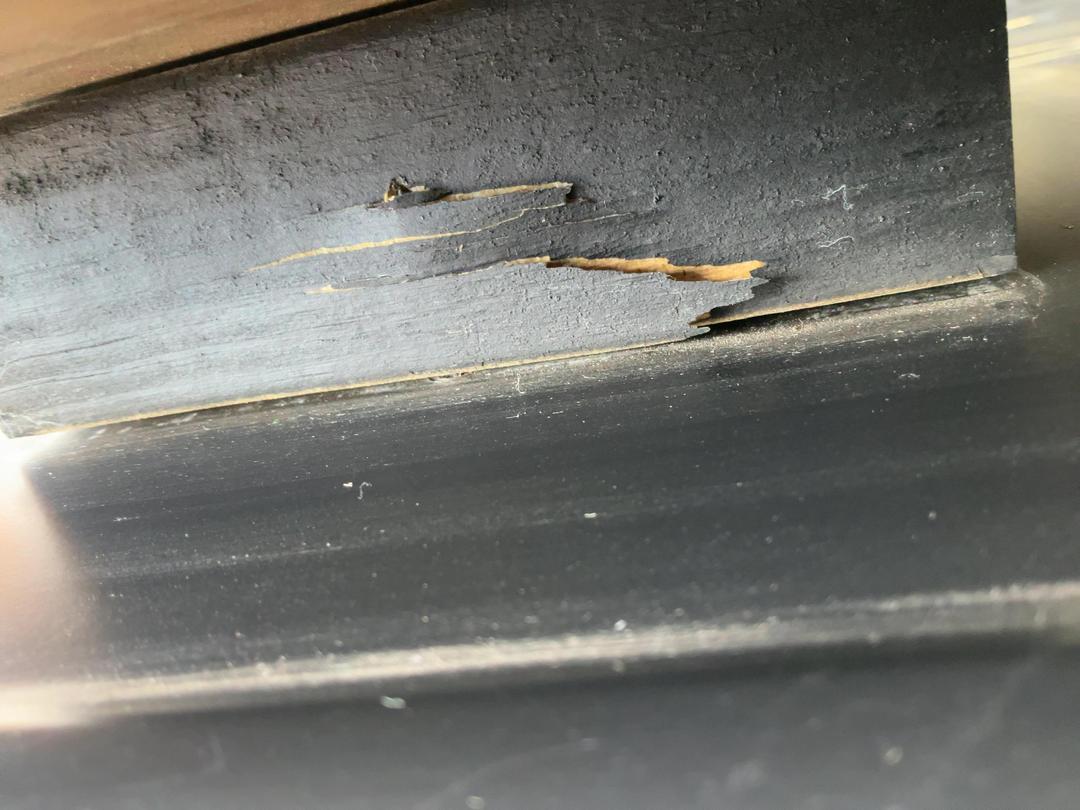 Photo '5' of 3x Wooden-Like Barstools with Metal-Like Legs