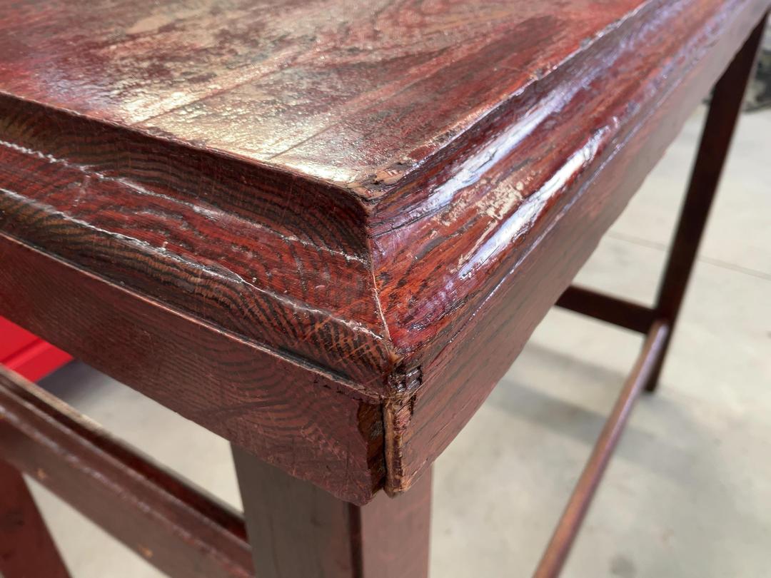 Photo '3' of Redish Brown Coloured Wooden-Like Bar Leaner or Similar