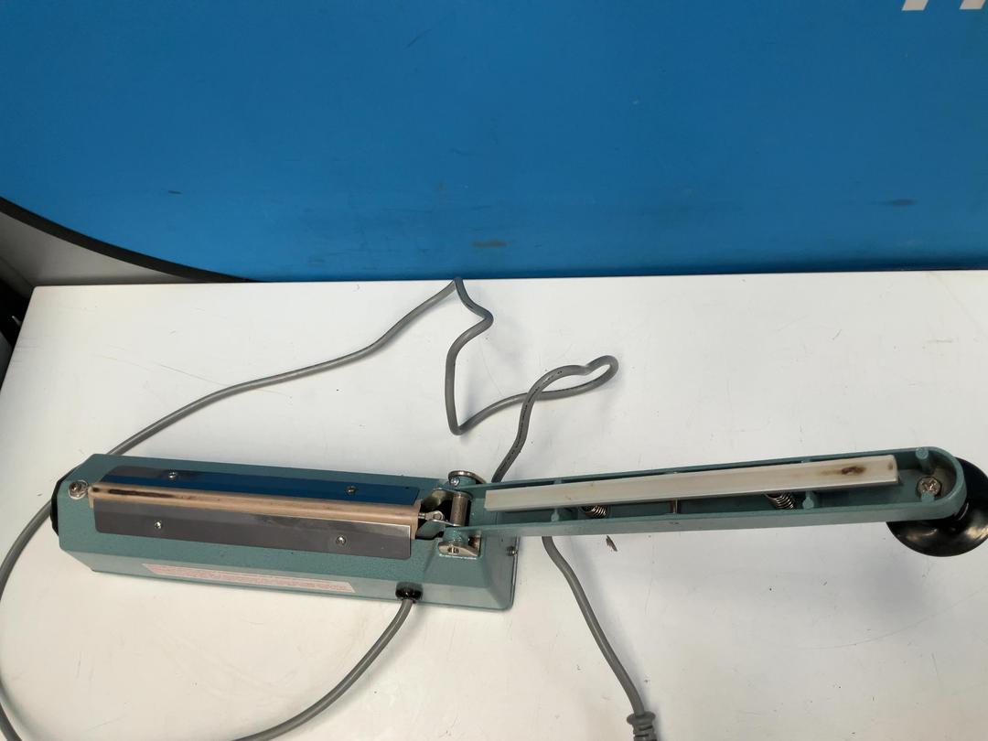 Photo '11' of Impulse Sealer - Type ME- 200HI