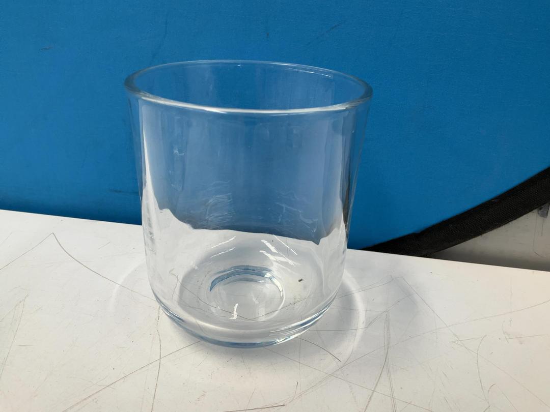 Photo '3' of Drinking Glasses, Paper-Like Straws Etc