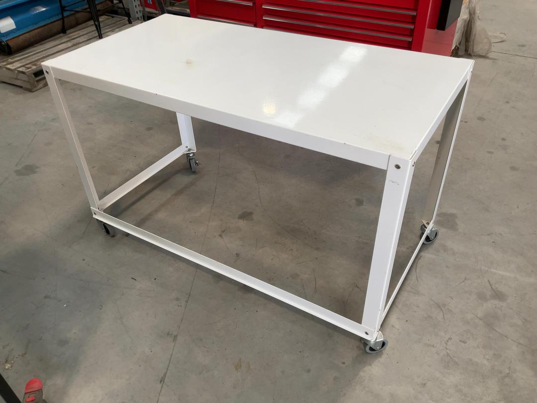 Photo '15' of White Coloured Trolley