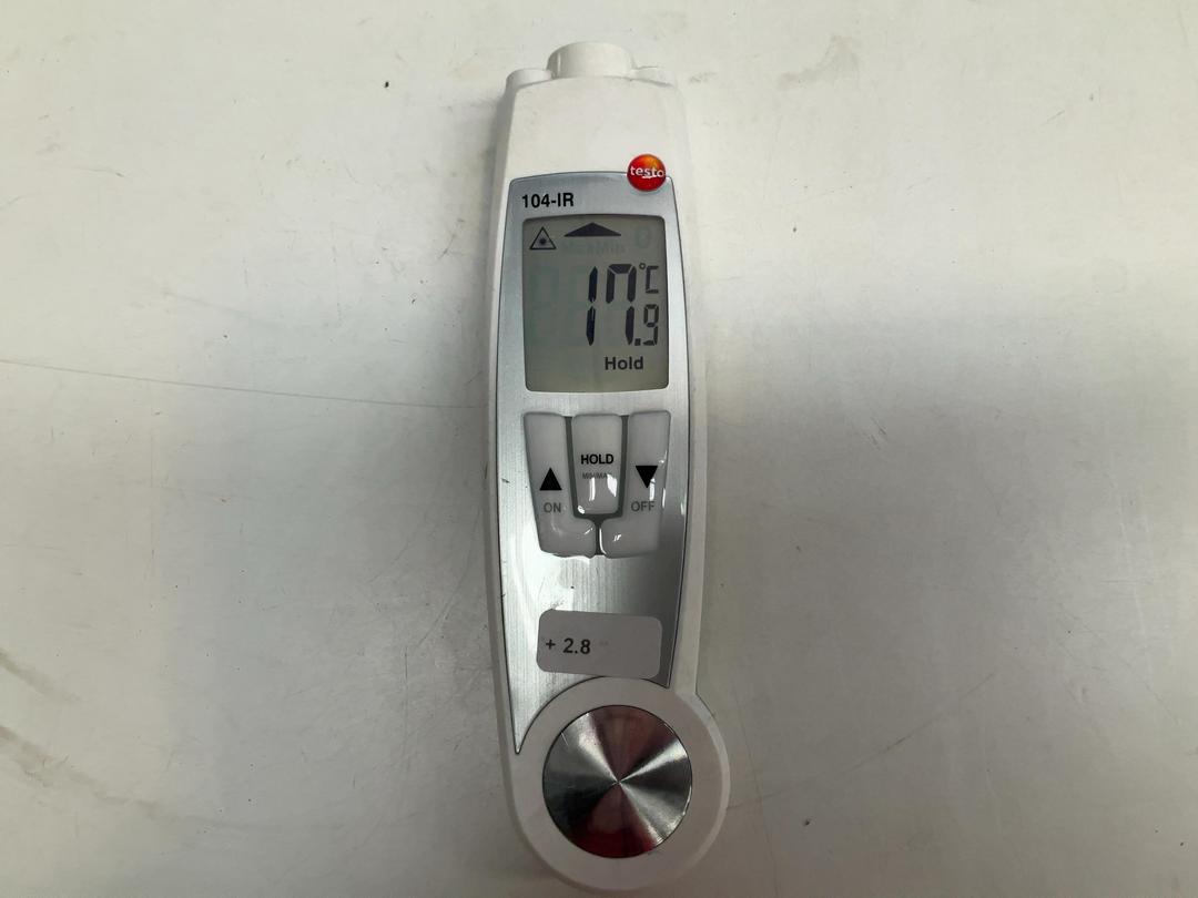 Photo '2' of Testo infrared thermometer