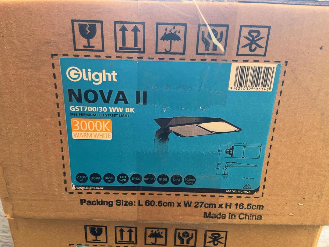 Photo '8' of Glight NOVA II Street Lights x2 Photo '8' of Glight NOVA II Street Lights x2