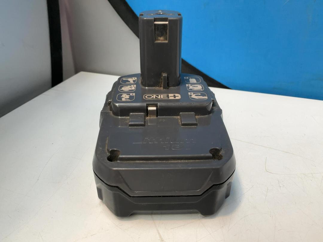 Photo '2' of Ryobi Lithium 18V 2.0Ah Battery - Model RB18L20A(130429370)