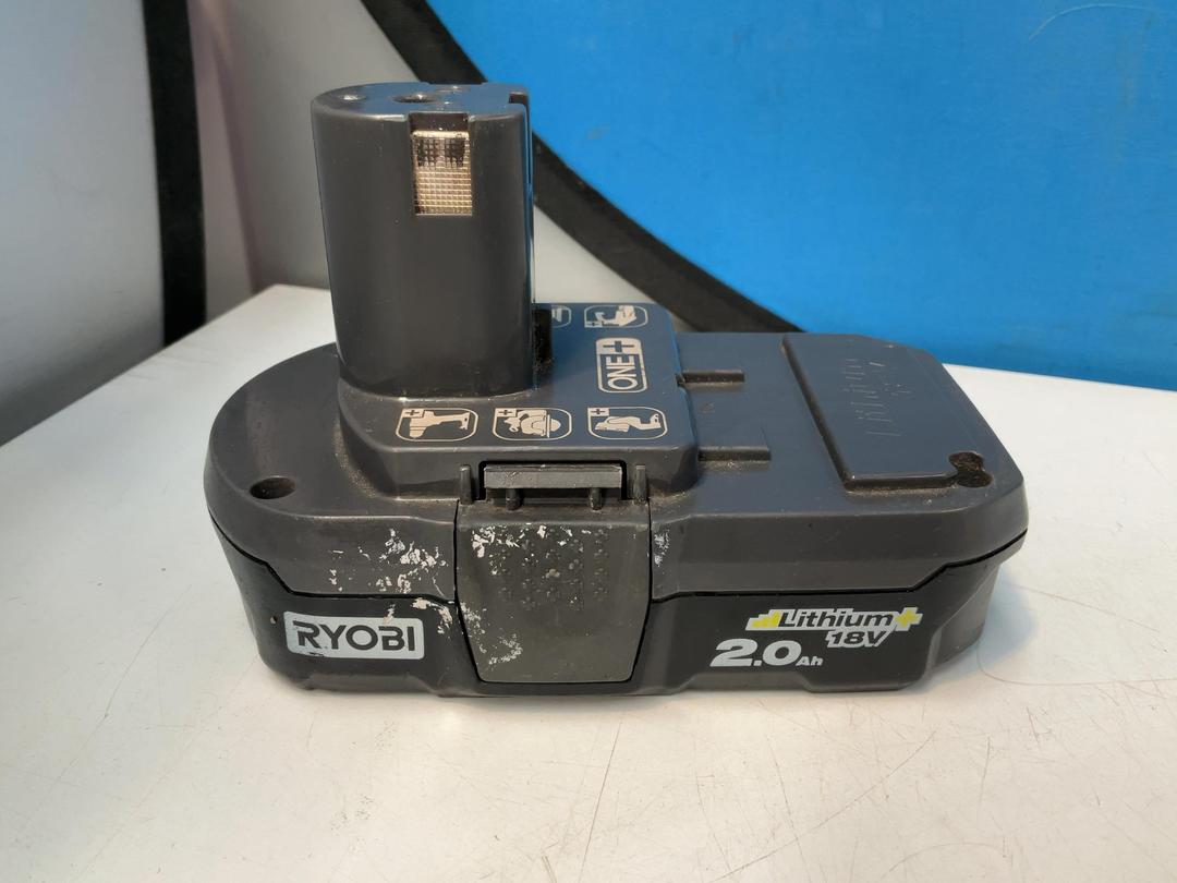 Photo '3' of Ryobi Lithium 18V 2.0Ah Battery - Model RB18L20A(130429370)