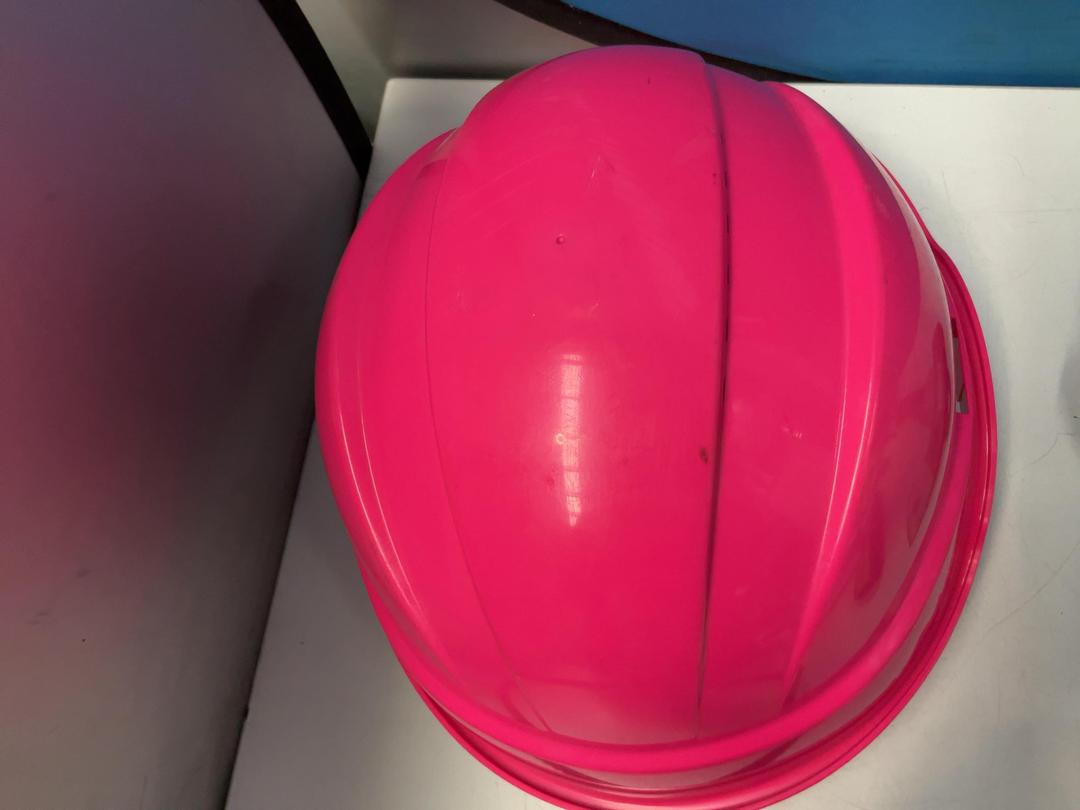 Photo '4' of Various Hand Tools Etc - Pink Hard Hat, Bahco Small Axe Etc Photo '4' of Various Hand Tools Etc - Pink Hard Hat, Bahco Small Axe Etc
