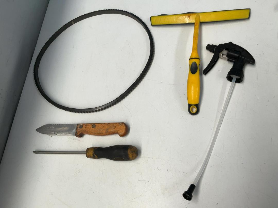 Photo '7' of Various Hand Tools Etc - Pink Hard Hat, Bahco Small Axe Etc Photo '7' of Various Hand Tools Etc - Pink Hard Hat, Bahco Small Axe Etc