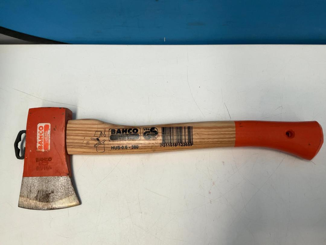 Photo '12' of Various Hand Tools Etc - Pink Hard Hat, Bahco Small Axe Etc Photo '12' of Various Hand Tools Etc - Pink Hard Hat, Bahco Small Axe Etc