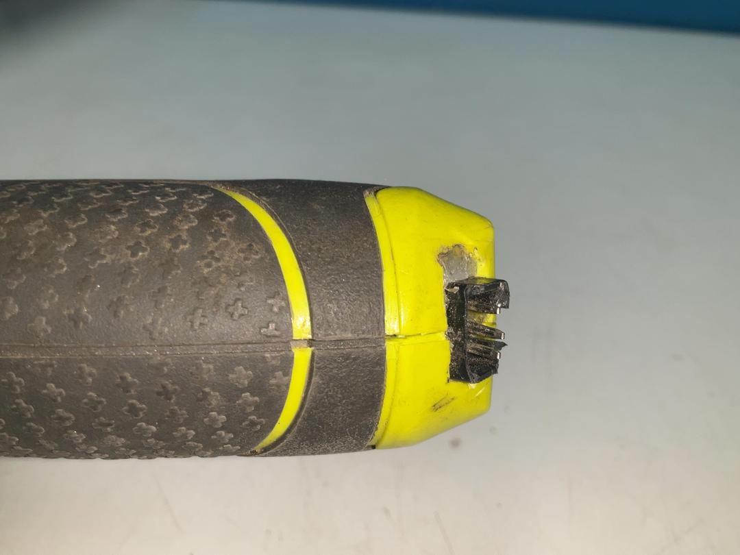 Photo '4' of RYOBI 4v Screw driver Photo '4' of RYOBI 4v Screw driver