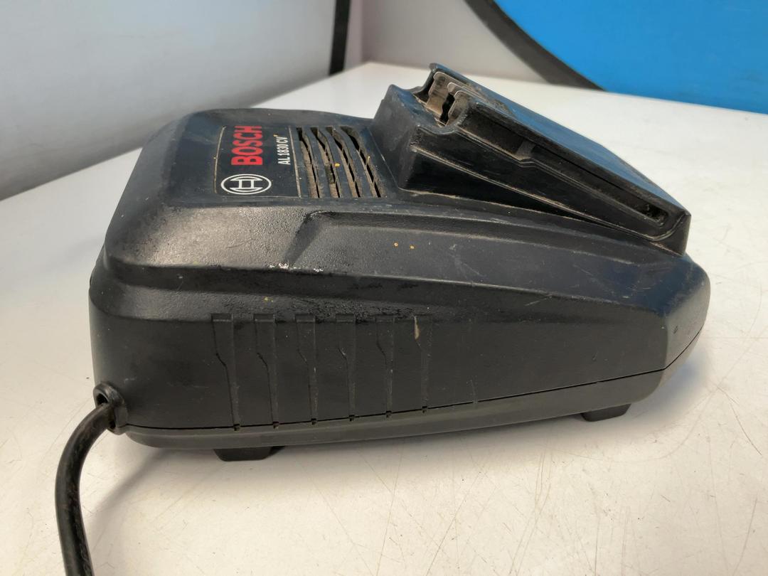 Photo '7' of Bosch Charger - Model AL 1830 CV Photo '7' of Bosch Charger - Model AL 1830 CV