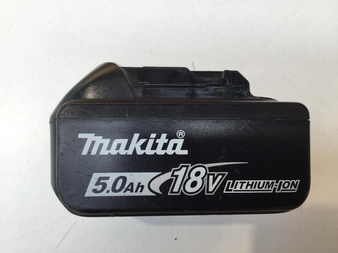 Photo '4' of Makita Batery Photo '4' of Makita Batery