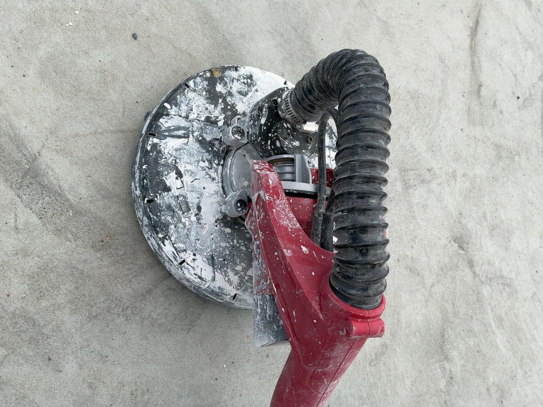Photo '4' of Full Boar Drywall Sander Photo '4' of Full Boar Drywall Sander