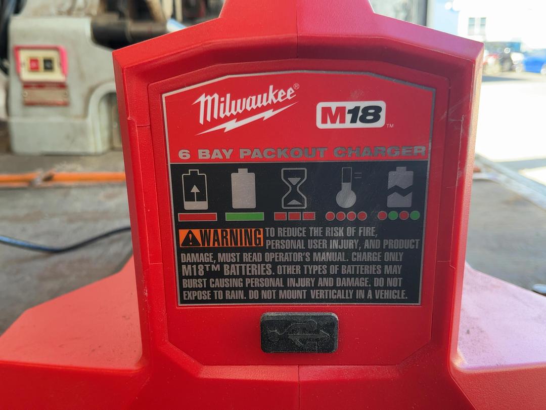Photo '2' of Milwaukee M18 6 Bay Battery Charger