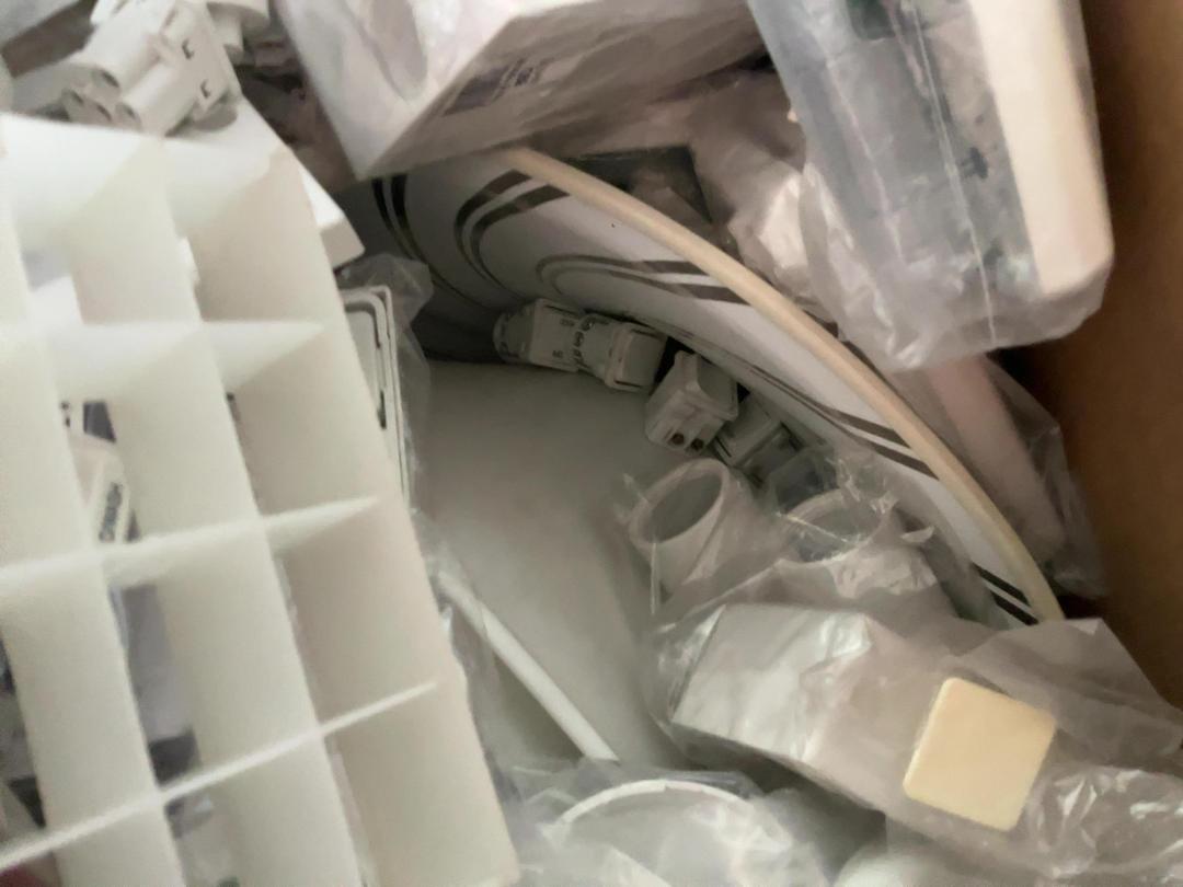 Photo '5' of Electrical components Bulk Lot Photo '5' of Electrical components Bulk Lot