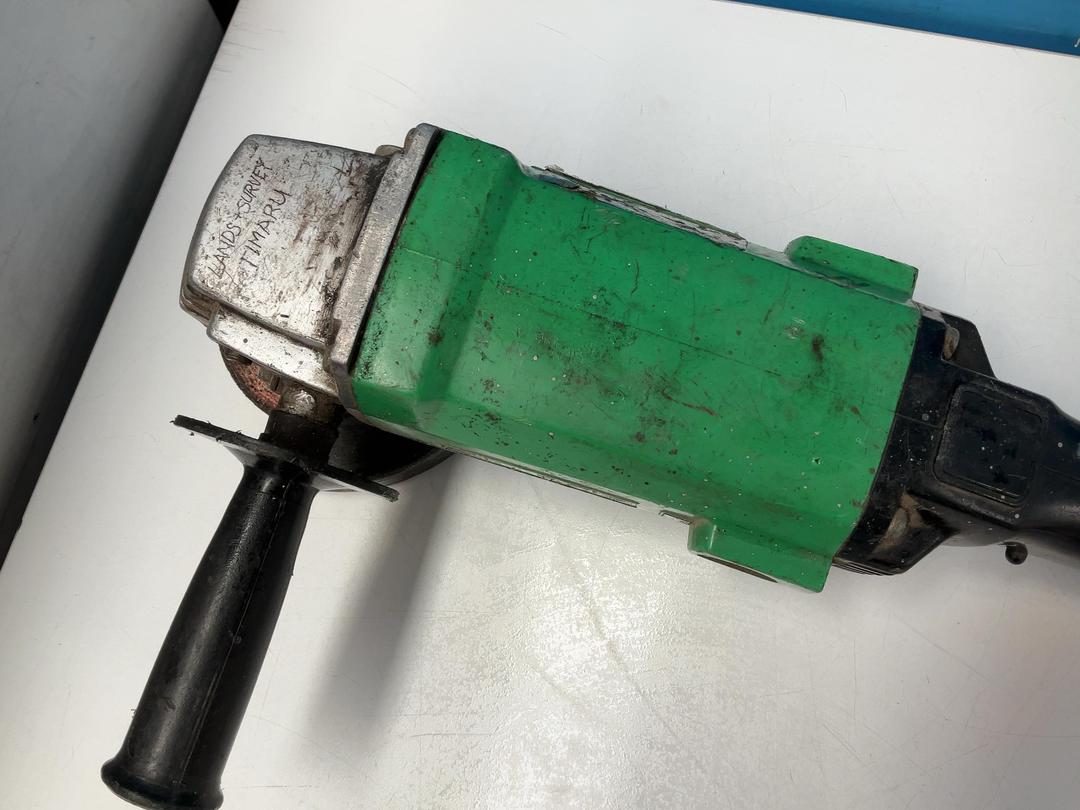 Photo '6' of Hitachi Grinder - Model PDU-125A