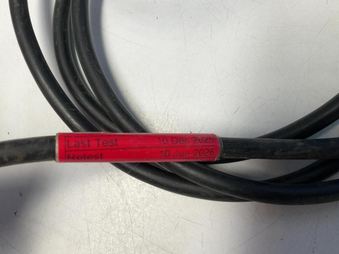 Photo '4' of Hitachi Electric Router - Type TR-12