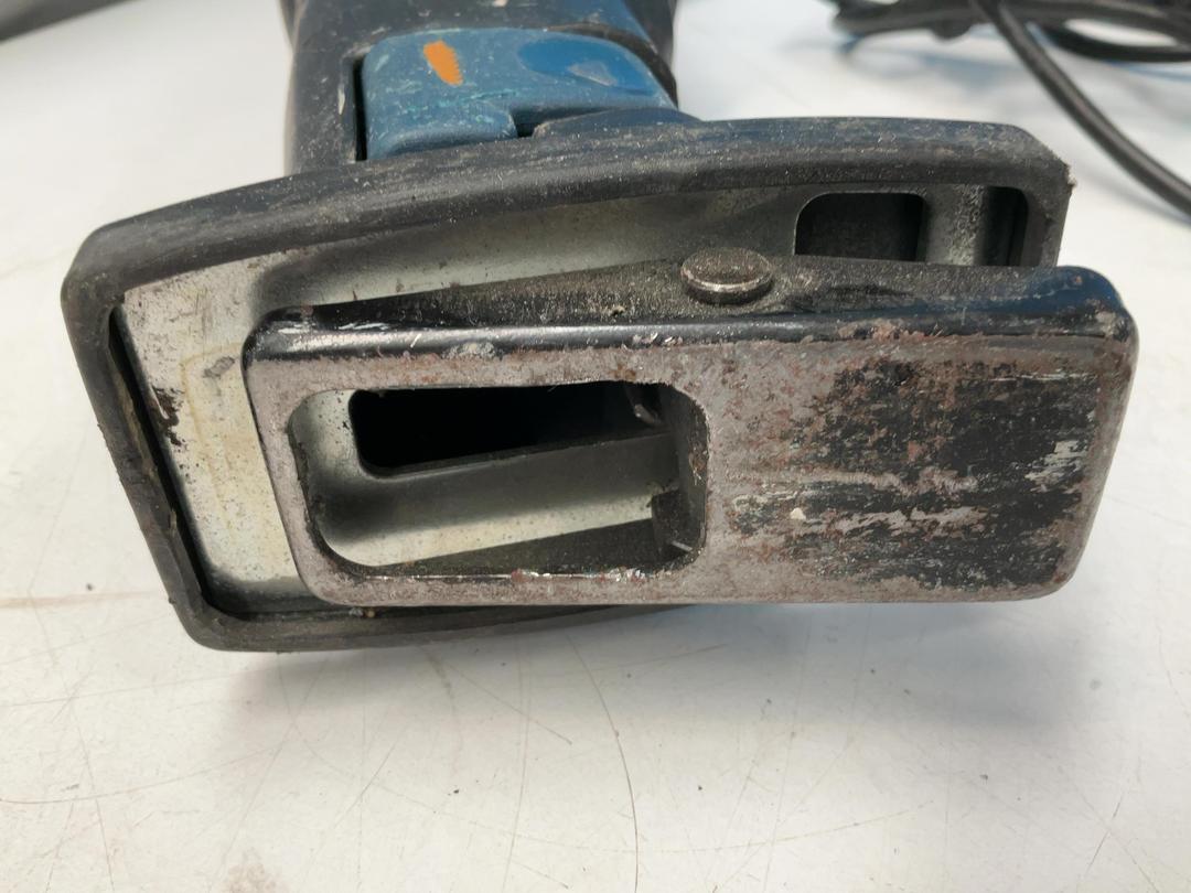 Photo '7' of Ryobi Reciprocating Saw - Model ERS800K
