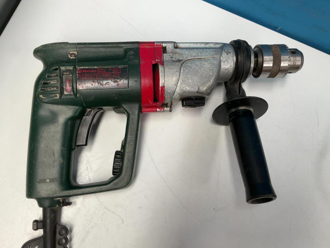 Photo '10' of Metabo Drill or Similar - Model Sb E 850/2S R+L Signal