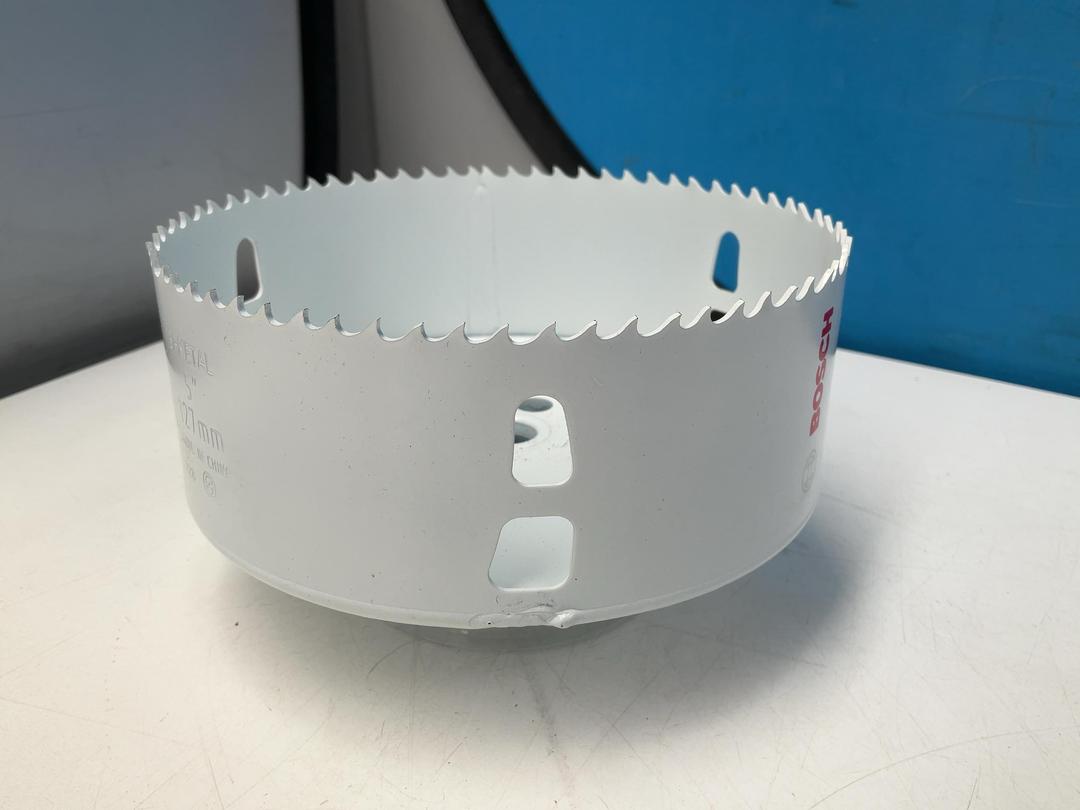 Photo '12' of Bosch Holesaw Quickchange Bi-Metal - 127mm Photo '12' of Bosch Holesaw Quickchange Bi-Metal - 127mm