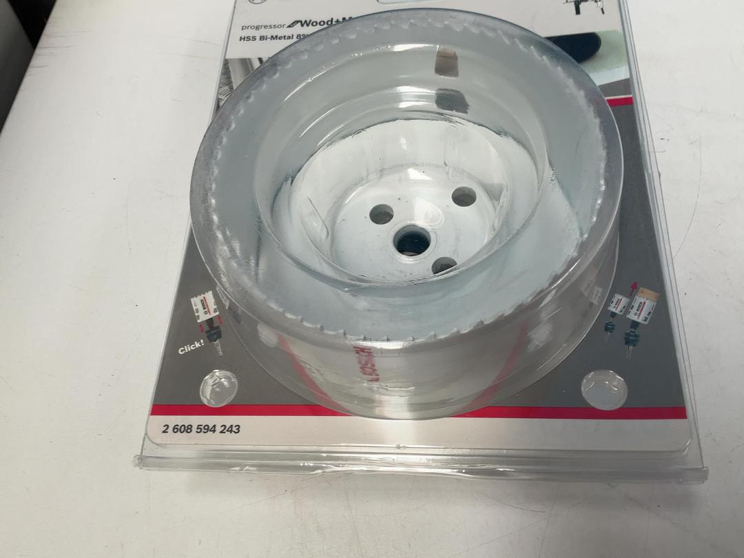 Photo '5' of Bosch Holesaw - Wood and Metal - 114mm Photo '5' of Bosch Holesaw - Wood and Metal - 114mm