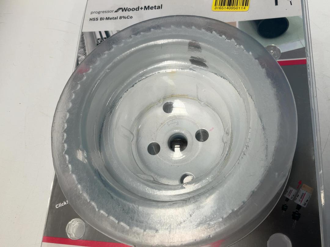 Photo '4' of Bosch Quickchange Bi-Metal Holesaw - 111mm Photo '4' of Bosch Quickchange Bi-Metal Holesaw - 111mm