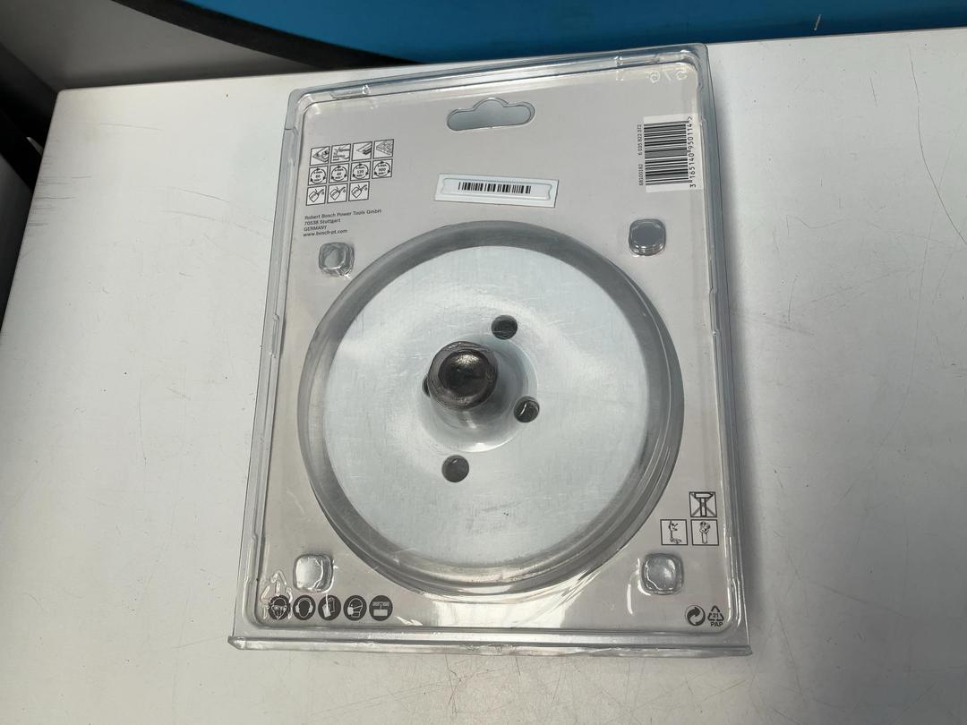 Photo '8' of Bosch Quickchange Bi-Metal Holesaw - 111mm Photo '8' of Bosch Quickchange Bi-Metal Holesaw - 111mm