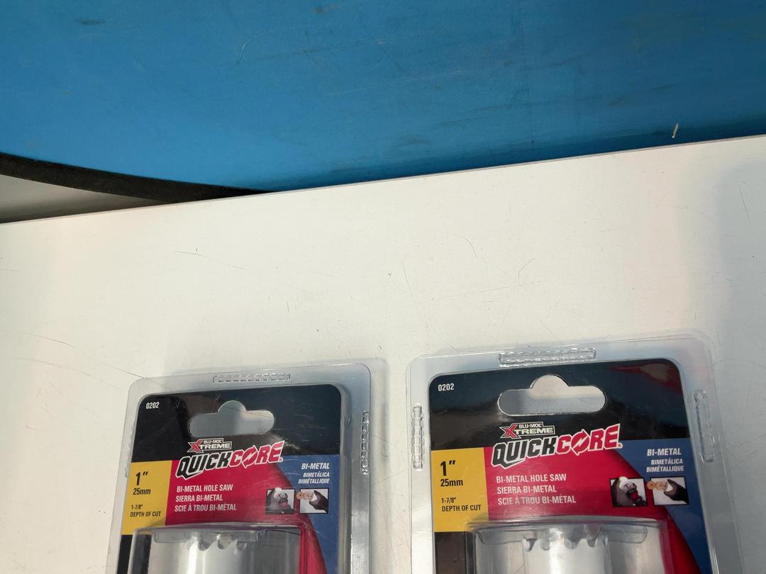 Photo '2' of 2x Blu-Mol Xtreme Quickcore Holesaws - 2x 25mm Photo '2' of 2x Blu-Mol Xtreme Quickcore Holesaws - 2x 25mm