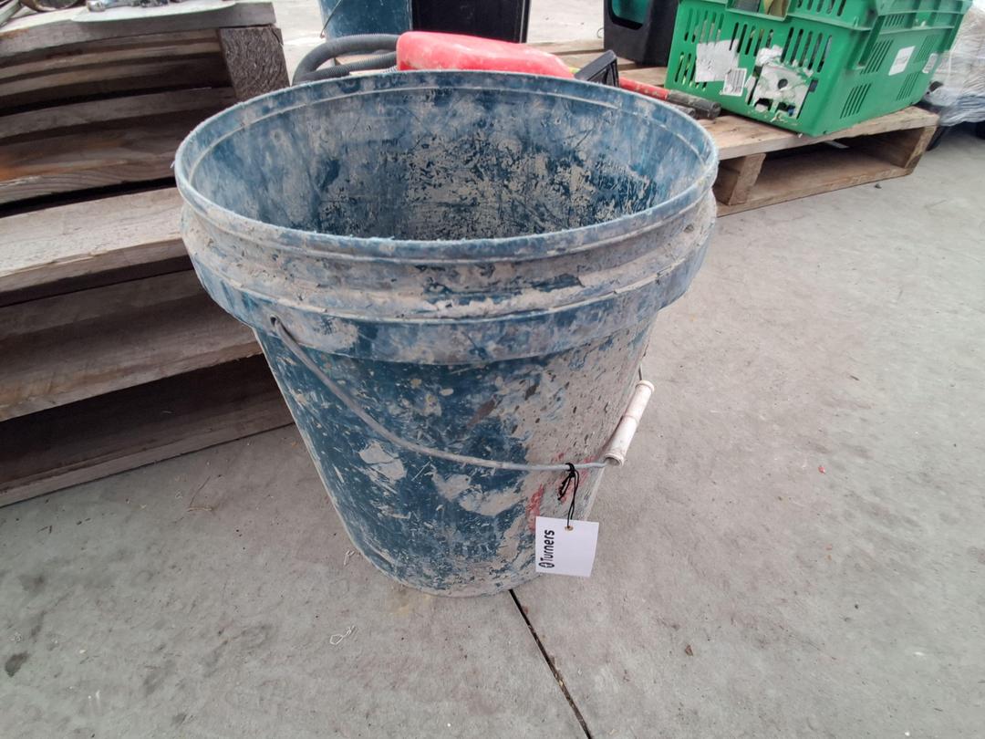 Photo '7' of Assortment of Concreting Tools Photo '7' of Assortment of Concreting Tools