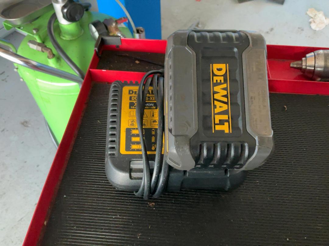 Photo '6' of DeWalt Cordless Impact Driver