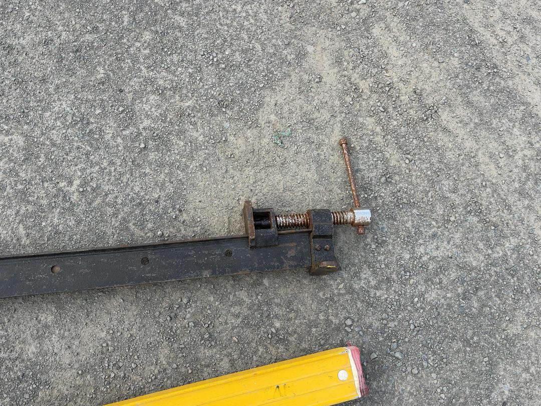 Photo '6' of Levels and Large Vice Photo '6' of Levels and Large Vice