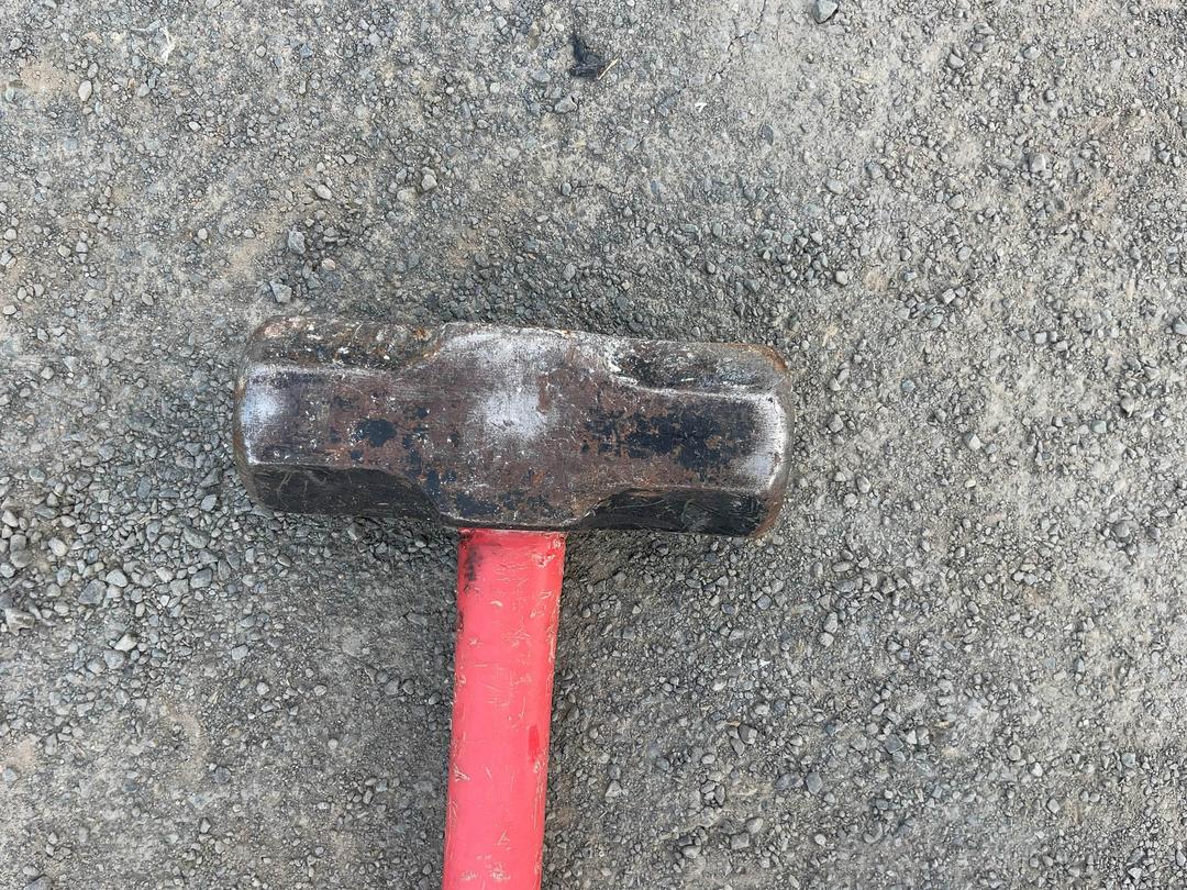 Photo '2' of Sledgehammer Photo '2' of Sledgehammer