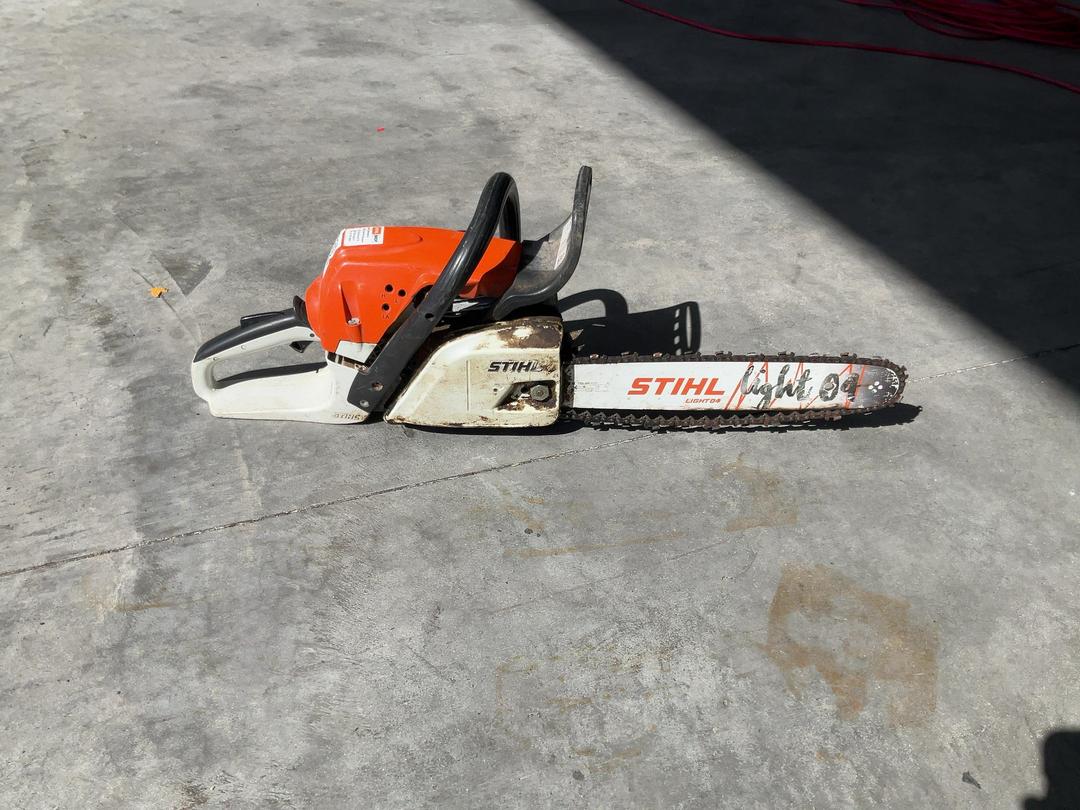 Photo '2' of STIHL MS231 Photo '2' of STIHL MS231