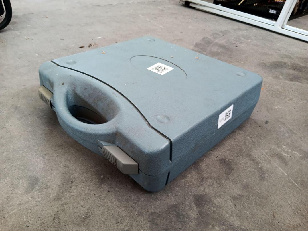 Photo '4' of Predator Drill Set