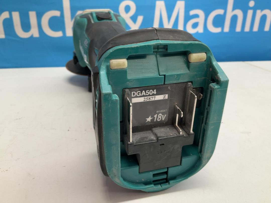 Photo '5' of Makita - 18V LXT cordless brushless 125mm Angle Grinder (Skin Only) Photo '5' of Makita - 18V LXT cordless brushless 125mm Angle Grinder (Skin Only)