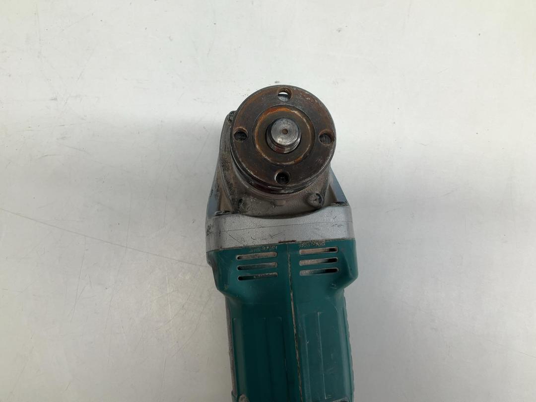 Photo '5' of Makita - 18V LXT Brushless 125mm Slide Switch Angle Grinder (Skin Only) Photo '5' of Makita - 18V LXT Brushless 125mm Slide Switch Angle Grinder (Skin Only)