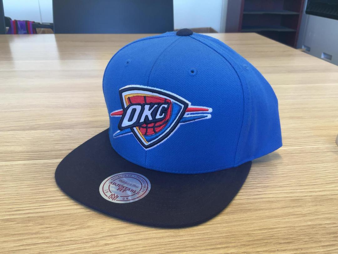 Photo '2' of Mitchell & Ness Oklahoma City Thunder Cap Photo '2' of Mitchell & Ness Oklahoma City Thunder Cap