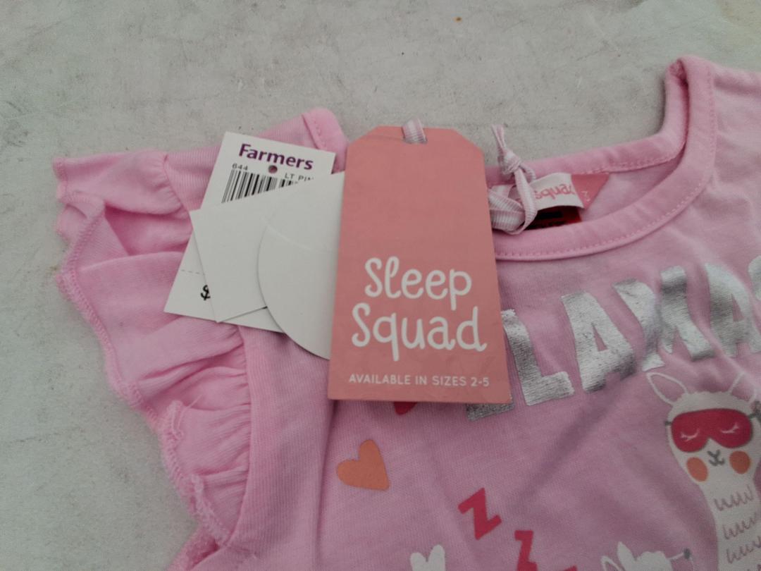 Photo '3' of Pink SS Nighty "Llamas in Pyjamas" Size 2/5 Photo '3' of Pink SS Nighty "Llamas in Pyjamas" Size 2/5