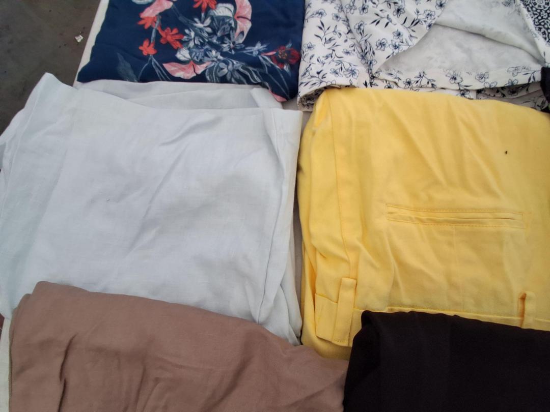 Photo '6' of Assorted Womens Clothing (78pcs)