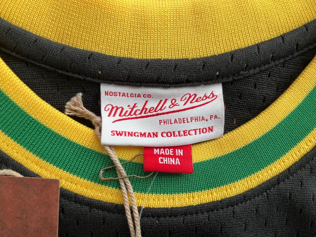 Photo '4' of NBA Swingman Jersey SuperSonics