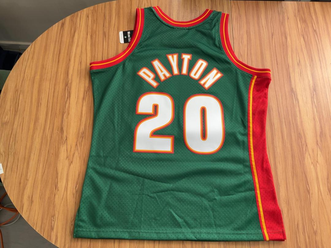 Photo '2' of NBA Swingman Jersey SuperSonics Photo '2' of NBA Swingman Jersey SuperSonics