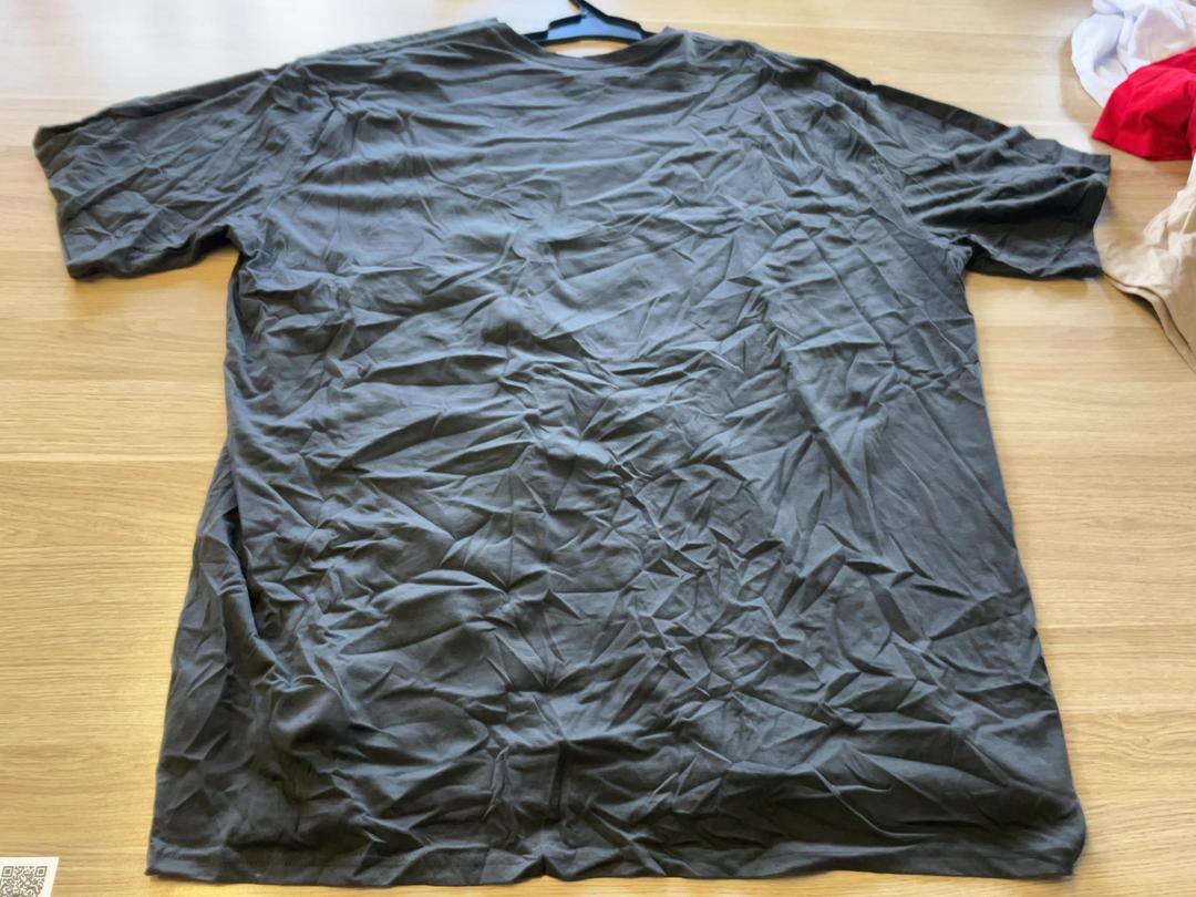 Photo '4' of Cloke Bone Thugs & Harmony Printed T Shirt Photo '4' of Cloke Bone Thugs & Harmony Printed T Shirt