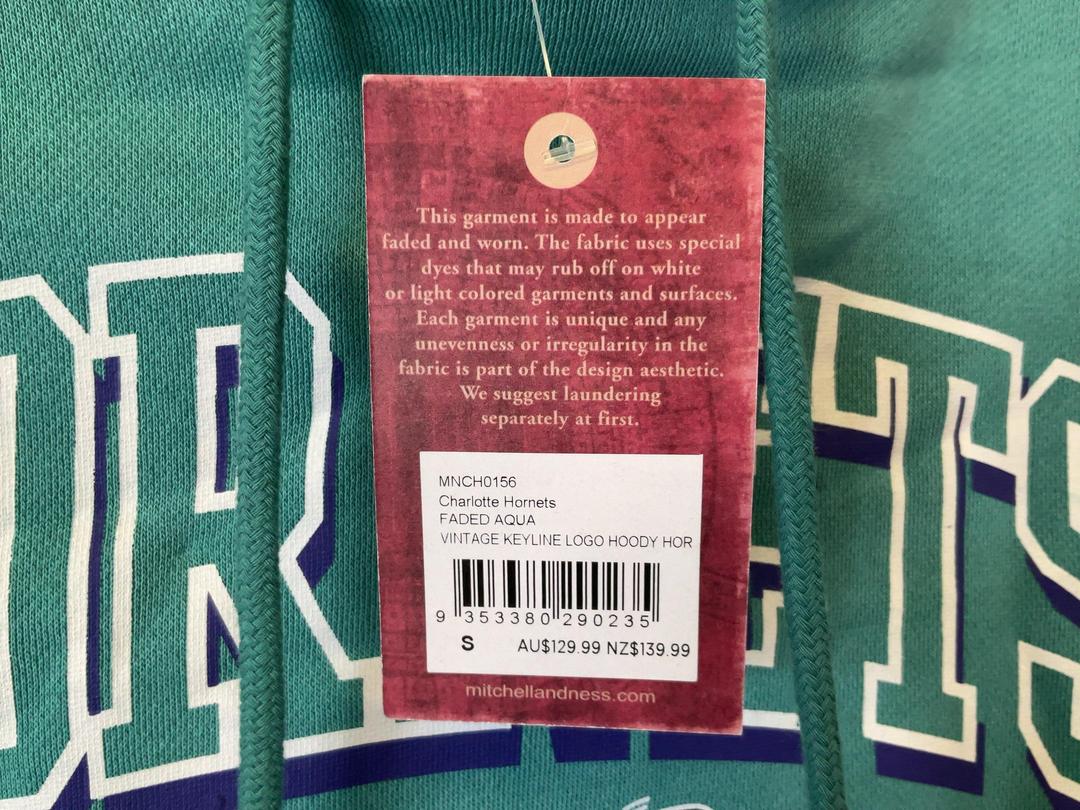 Photo '5' of Mitchell & Ness Charlotte Hornets Printed Hoodie Photo '5' of Mitchell & Ness Charlotte Hornets Printed Hoodie