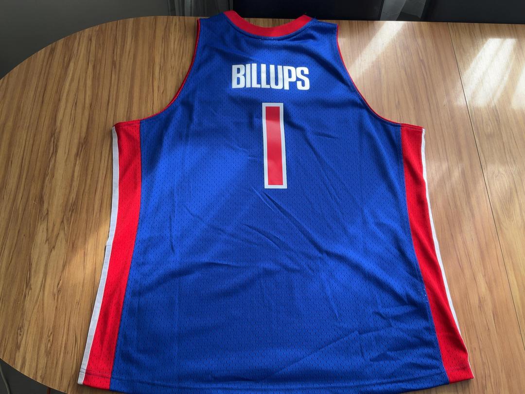 Photo '2' of NBA Swingman Jersey Pistons