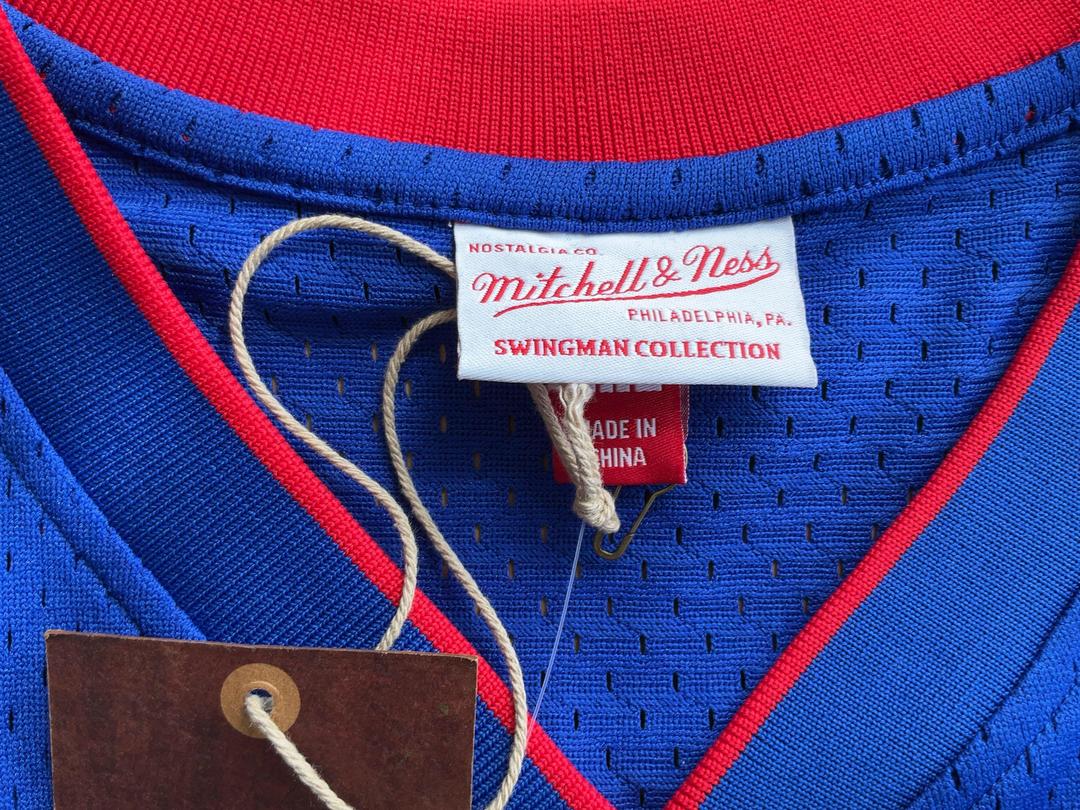 Photo '4' of NBA Swingman Jersey Pistons