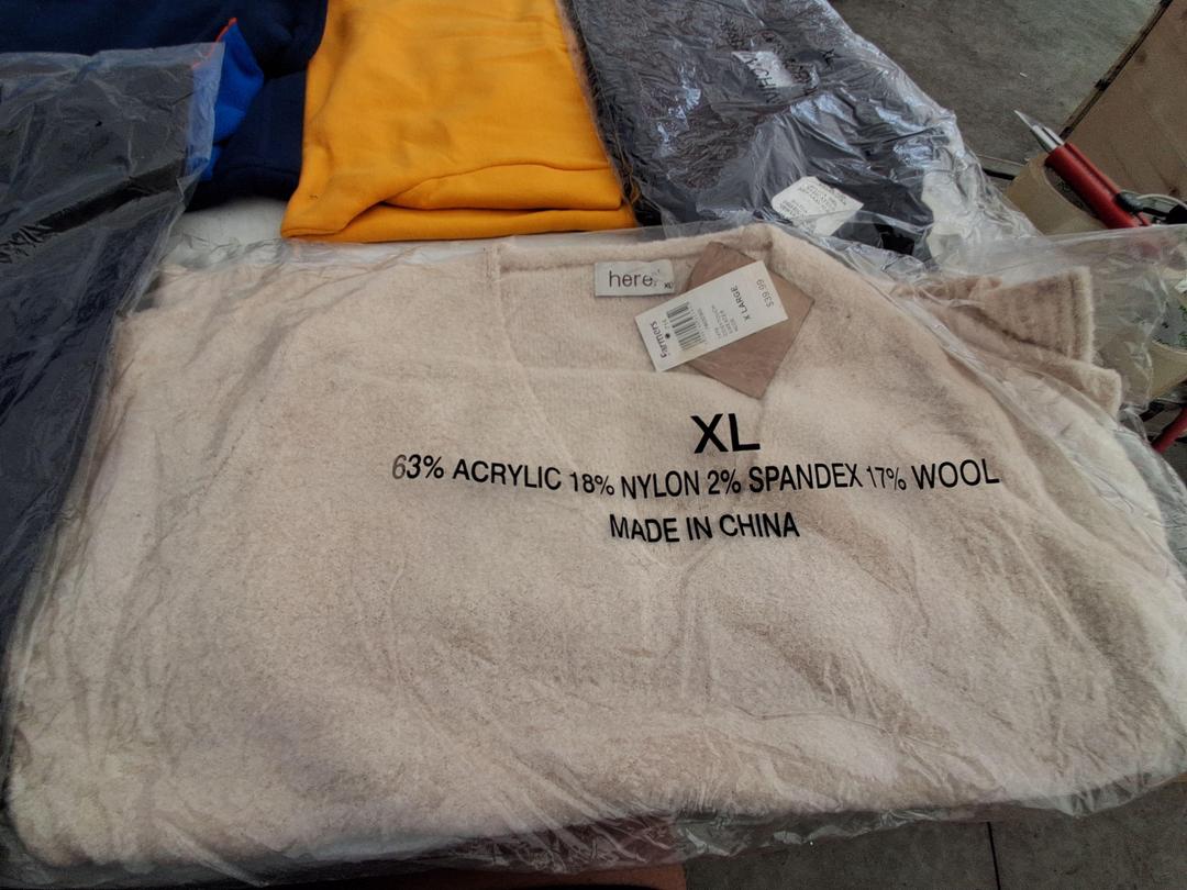 Photo '4' of Mixed Mens/Womens Jumpers & PJs(10pcs)